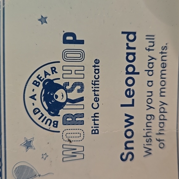 Snow Leopard - Picture 2 of 2